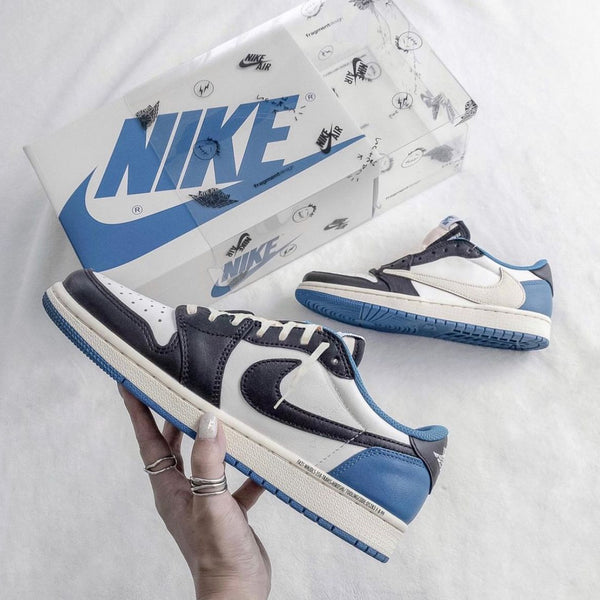 Air Jordan 1 Low Fragment x Travis Scott
