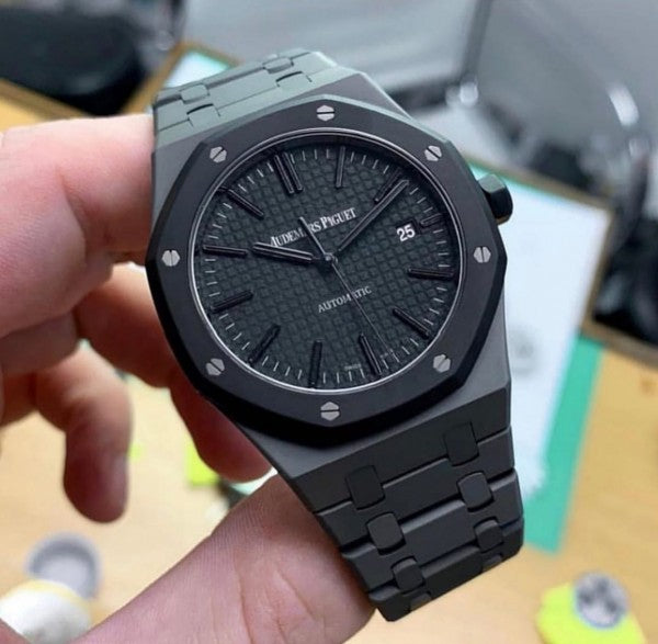 Audemars Piguet Royal Oak Quartz Watch (Exclusive)