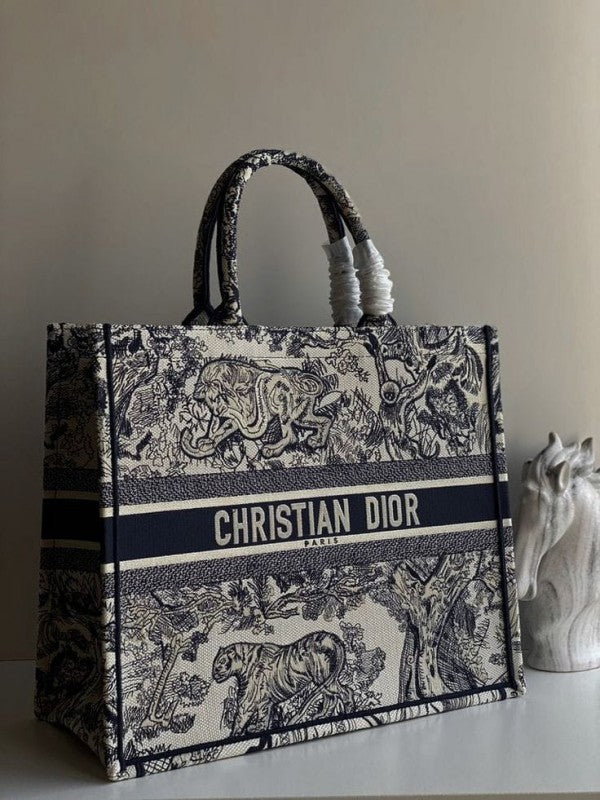 Christian Dior Blue Embroidery Booktote With OG Box And Accessories Premium Bag (Tote)