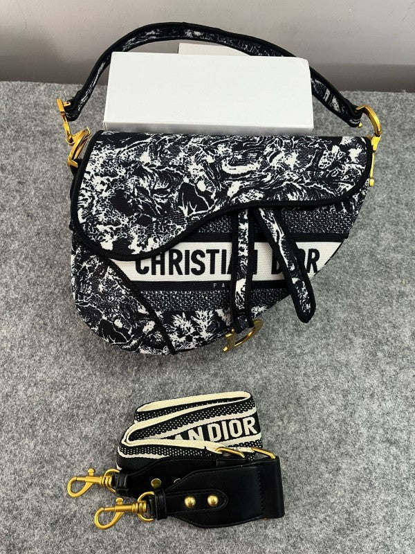 Christian Dior Saddle Bag Black Tiger Embroidery With Dust Bag (Tiger Embroidery)