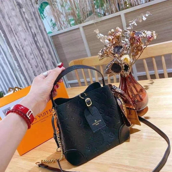 Coach Bucket Bag Embossed With OG Box Black Bags (Bucket Bag)