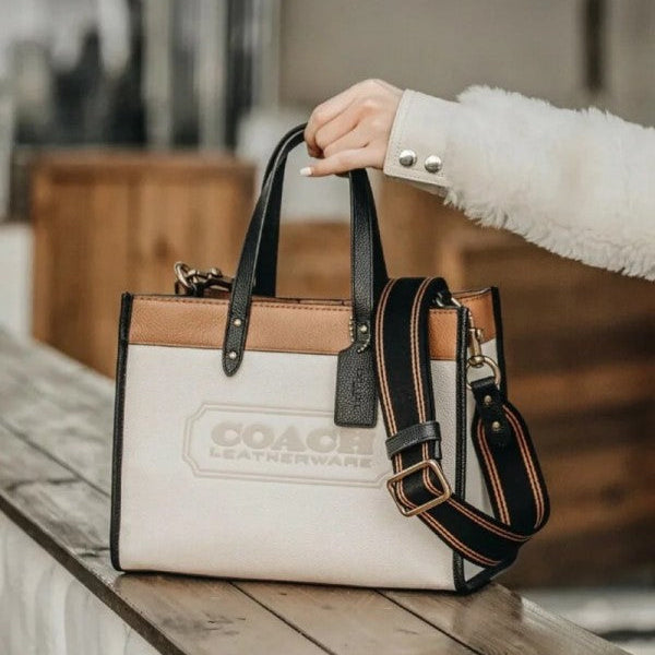 Coach Field Tote Bag With OG & Dust Bag & Shoulder Strap (Complete Set)