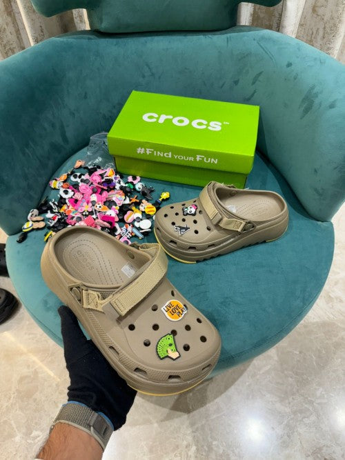 Crocs Classic Hiker Clog New Each Pair With 4 Charm Jibbitz Clogs