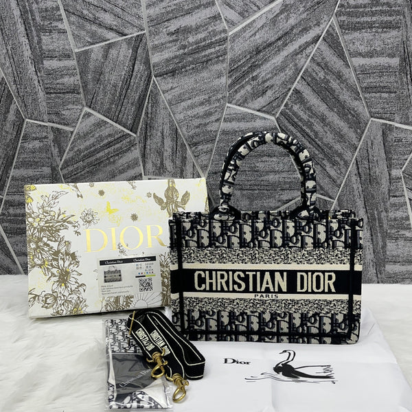 Dior Book Tote Mini Black With Original Box Dust Cover Ribbon Classic