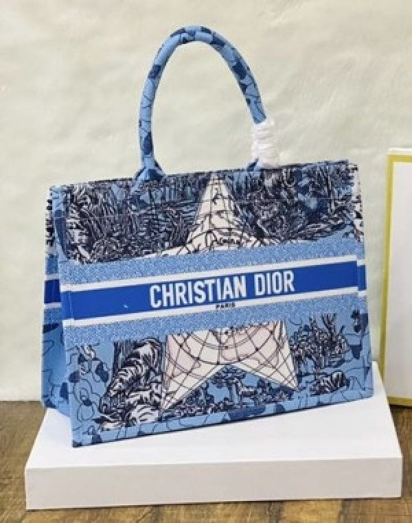 Dior Book Tote New Edition Exclusive