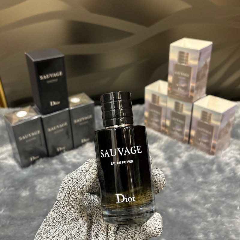 Dior Sauvage Eau De Parfum Signature