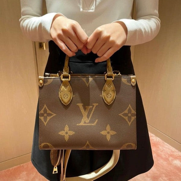 LV On The Go Pochette Premium Quality With OG Double Magnetic Box & Dust Bag - Coin Pouch (BL - 186)