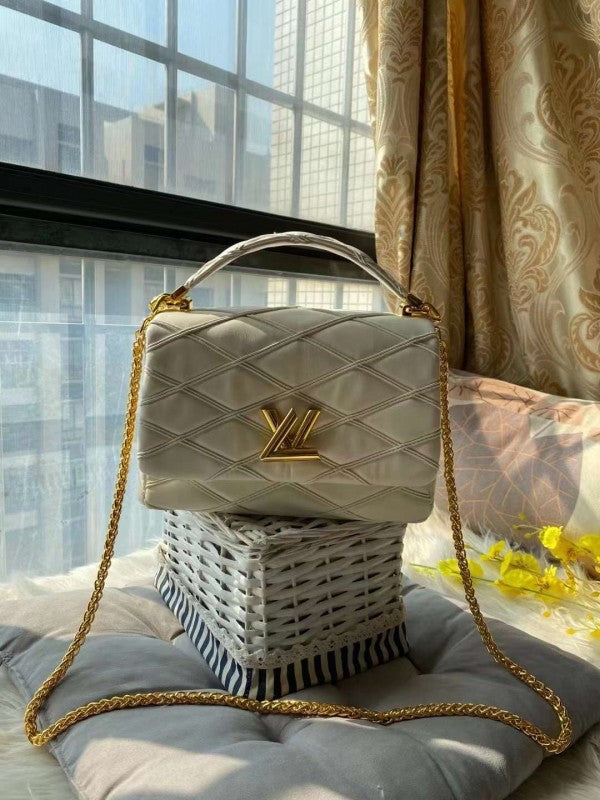 Louis Vuitton LV M22890 Go - 14 Premium With OG Box & Dust Bag (White - 710)