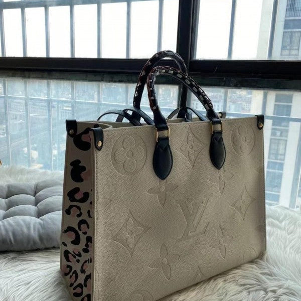 Louis Vuitton LV On The Go Monogram Leather Tote Bag With Dust Bag Large White (M58522)