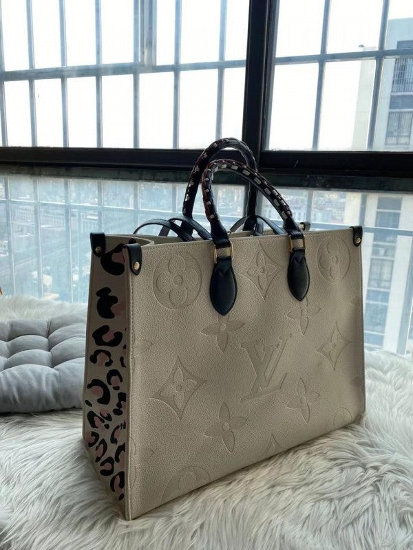 Louis Vuitton LV On The Go Monogram Leather Tote Bag With Dust Bag Large White (M58522)