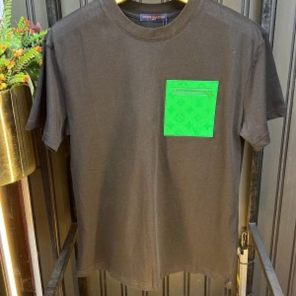 Louis Vuitton White With Green Chest Patch Round Neck T-Shirt (Classic)
