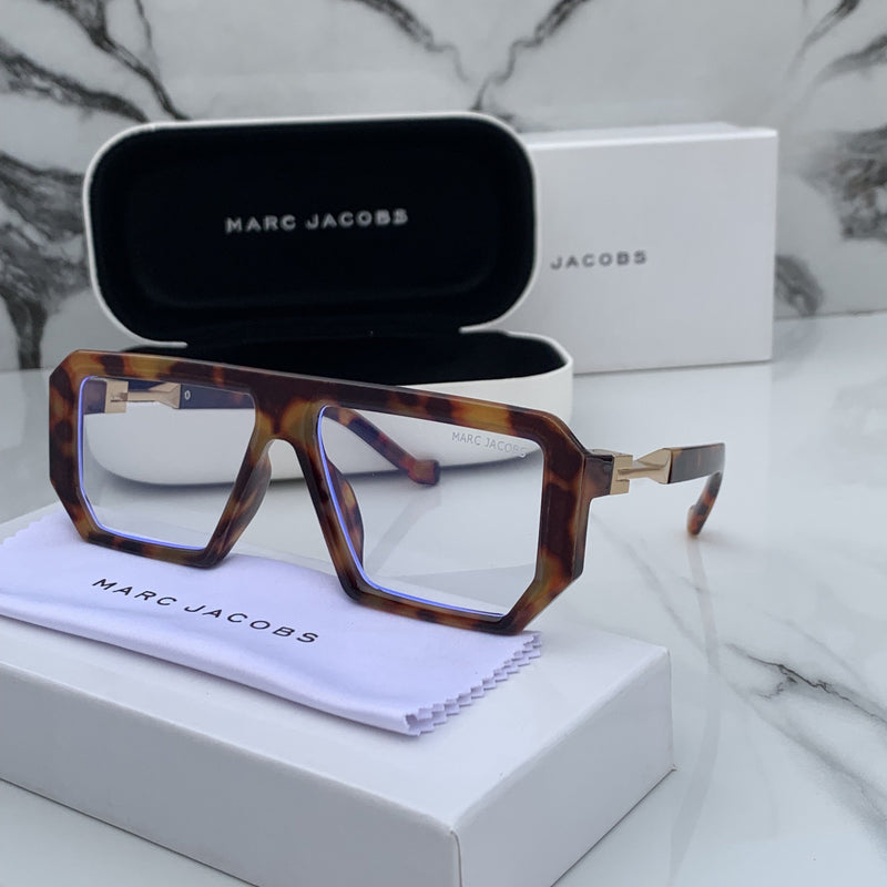 Marc Jacobs Kuboraum New Tiger Plano