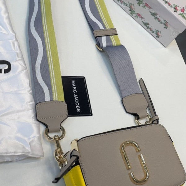 Marc Jacobs The SnapShot Camera Sling Bag With Dust Bag & OG Box (996 Gray)