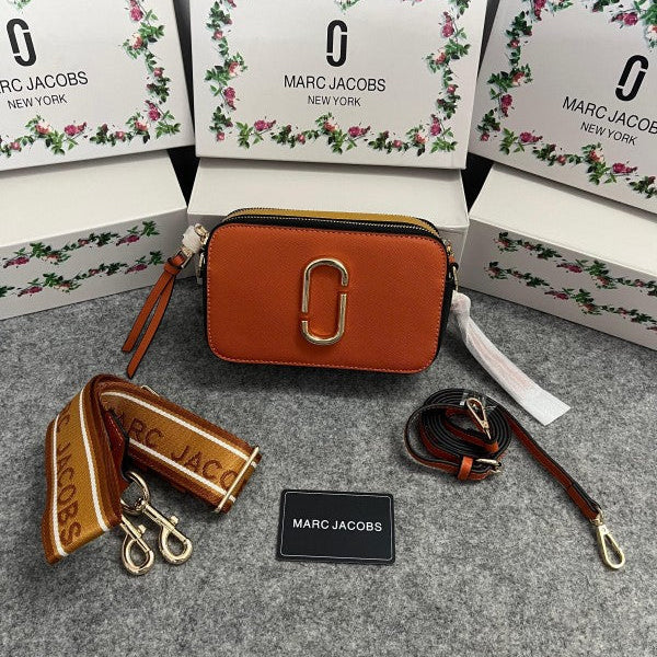 Marc Jacobs The SnapShot Camera Sling Bag With Dust Bag & OG Box (996 Orange)