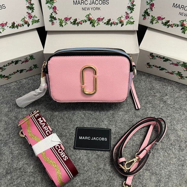 Marc Jacobs The SnapShot Camera Sling Bag With Dust Bag & OG Box (996 Red)