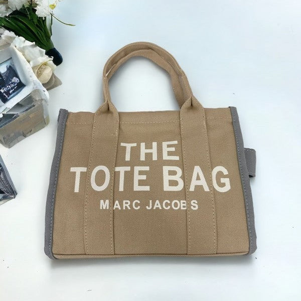 Marc Jacobs The Tote Bag With Dust Bag & Shoulder Strap (Beige - 692)