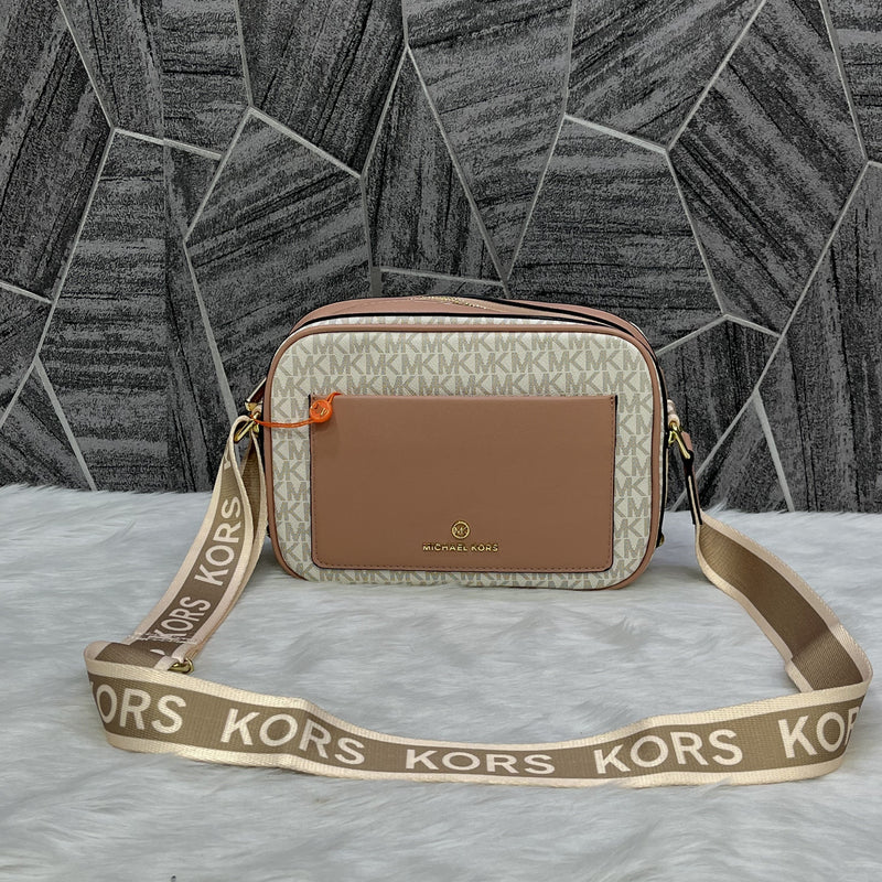 Michael Kors MK Maeve Camera Bag With Dust Cover Beige