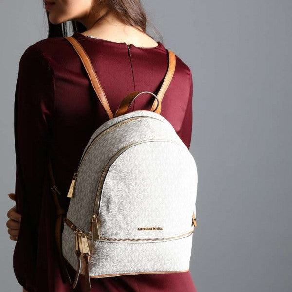 Michael Kors MK Rhea Backpack With Dust Bag (beige)