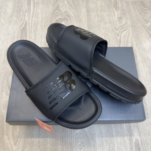 New Balance SWF200 Premium Triple Black Flip-Flop
