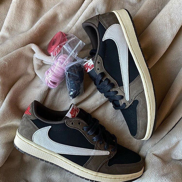 Nike Air Jordan 1 Low X Travis Scott Dark Mocha Shoes