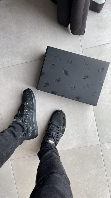 Nike Air Jordan 1 Retro x Travis Scott Black Phantom (Semi UA) Shoes