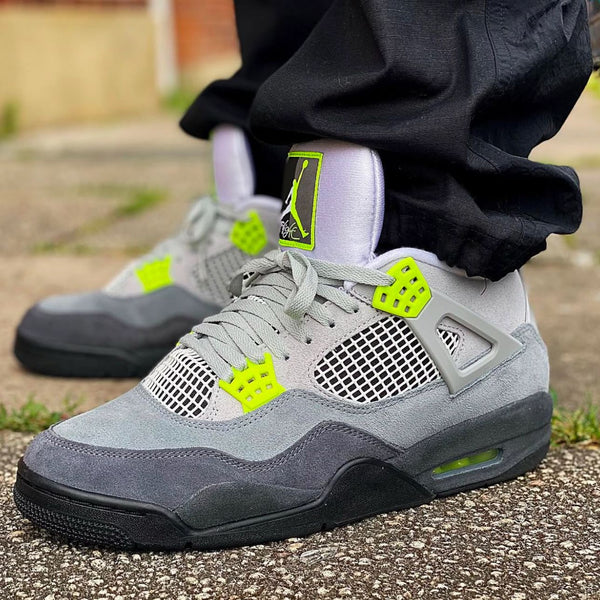 Nike Air Jordan 4 Retro SE Neon 95 Semi UA Shoes