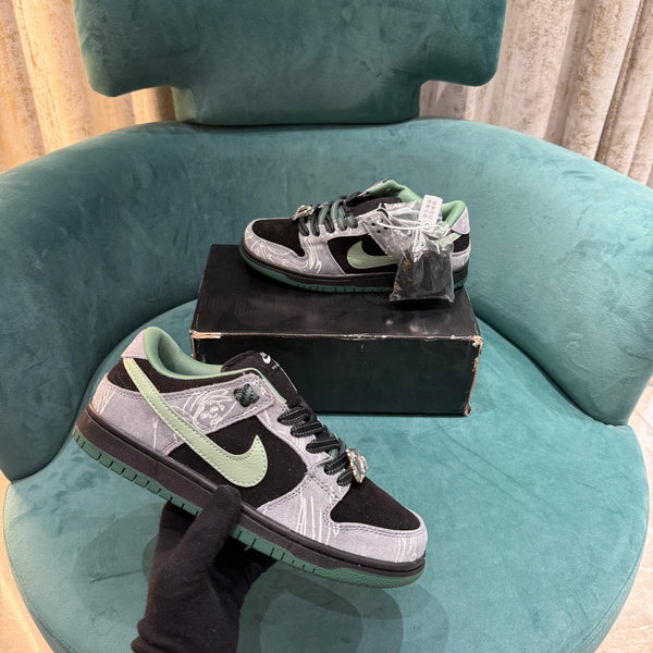 Nike SB Dunk Low Pro X There Anthracite and Gorge Green – Shoes