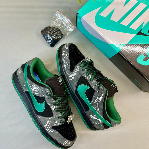 Nike SB Dunk Low X There Skateboards – Shoes