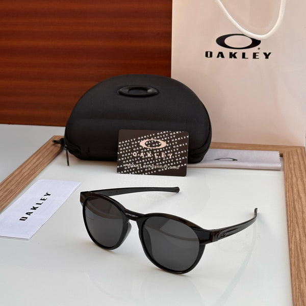 Oakley 9013 Black – Sunglasses