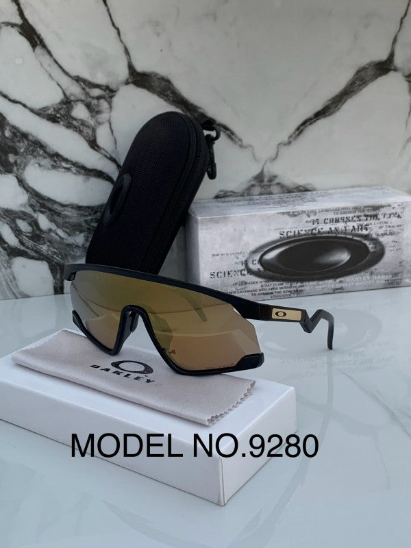 Oakley 9280 Black Brown Mercury – Sunglasses