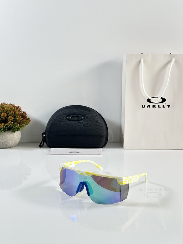 Oakley 9957 Yellow Blue Revo – Sunglasses