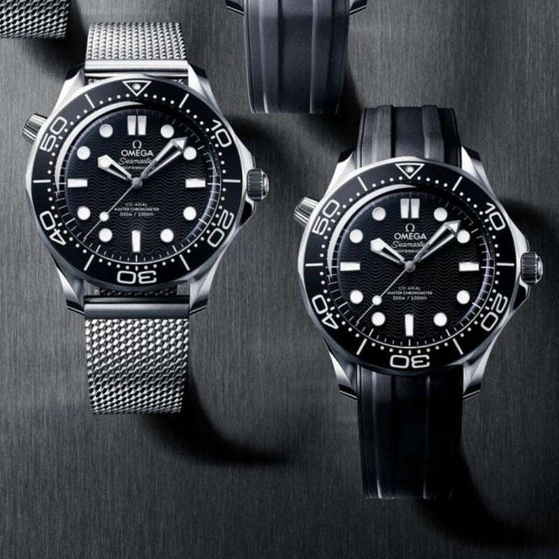 Omega Seamaster 300M Diver New Silver Black Dial With Extra Silicon Strap – Watch (Silver Black Dial)