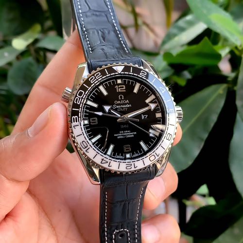Omega Seamaster Planet Ocean GMT – Watch (GMT 2)