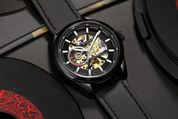 Tommy Hilfiger Automatic Watch (Classic)