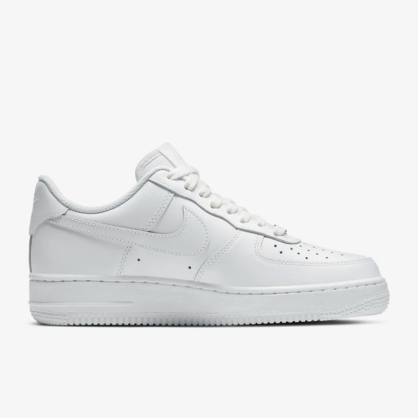 WMNS Nike Air Force Shoes