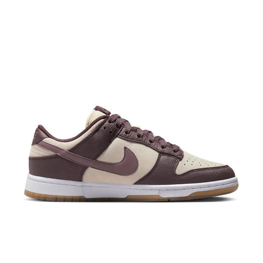 WMNS Nike Dunk Low Plum Eclipse