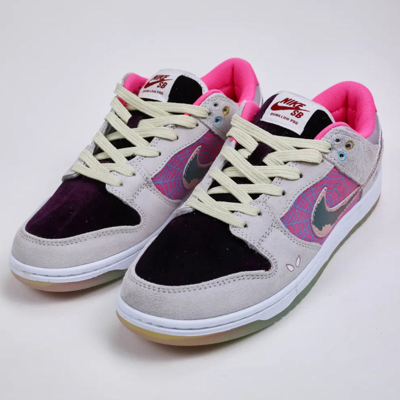 WMNS Nike SB Dunk Low Spider-Gwen