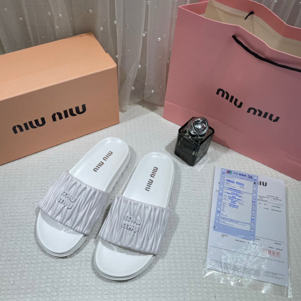 WMN Miu Miu Premium White Slides