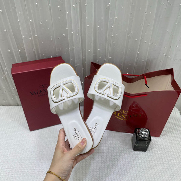 WMN Valentino Premium V-Logo Signature Slides White
